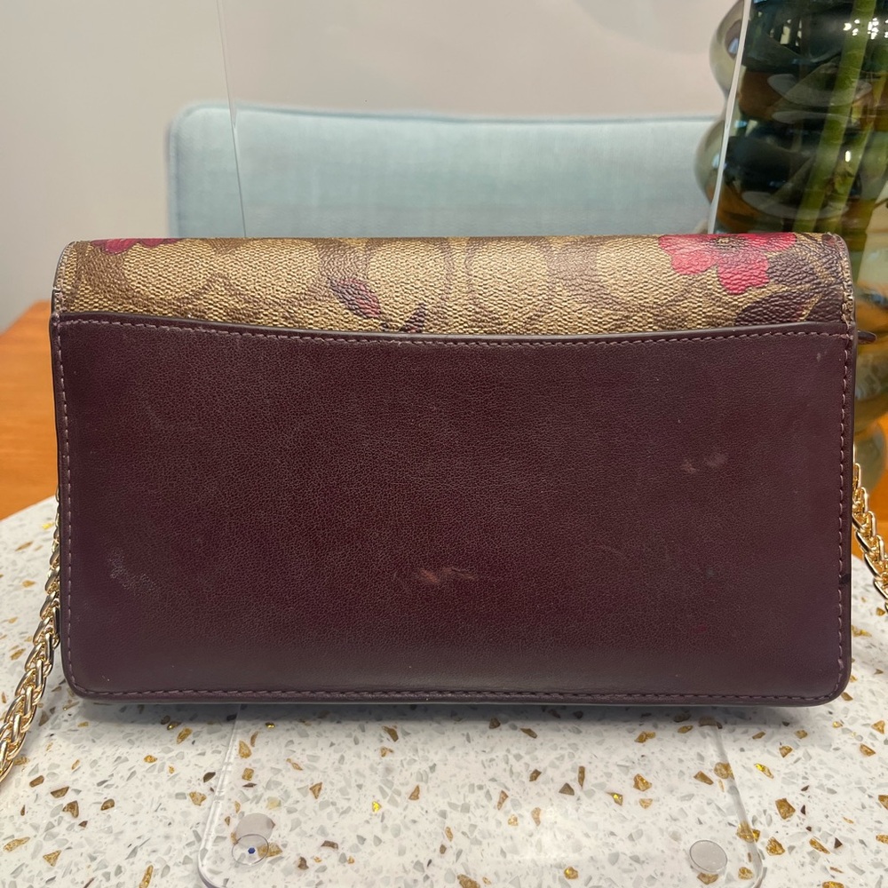 Coach Anna - Signature Victorian Flowers- Crossbody with gold hardware - Picture 12 of 13